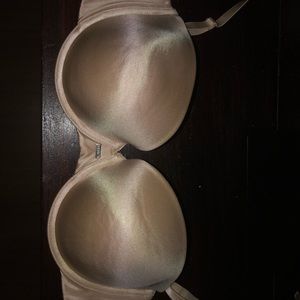 38B bra. Straps or strapless.